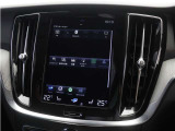 【Sensus】TV/FM/Bluetoothなど多彩なメディアソースに幅広く対応。スマートフォンと連携すればハンズフリートークも可能です。