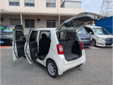 日常やレジャーにお車を使われる方に、様々なシーンで活躍する装備です