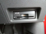 ここにETCが付いております。高速道路の料金所もスイスイ♪ ETCカードの申し込みは日産カードがおすすめ☆「安心」「おトク」「便利」で皆さまのカーライフをサポートする特典満載のカードです。