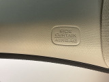 サイドカーテンエアバック装着車。万が一の時に備えます。