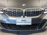 【キドニーグリル】BMWは約90年もの間、ほぼ全ての車両にひと目でBMWだと分かるこの特徴的なフロントグリルが備えられ、デザイン・アイコンとして親しまれてきました。