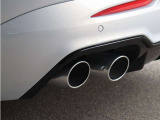 マセラティならではの存在感あふれるスタイリングをぜひ現車でご体感ください。お問い合わせ・ご来店を心よりお待ちしております。