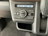 【オートエアコン】AUTOボタンを押してお好みの温度を設定!快適な室温でドライブをお楽しみいただけます♪