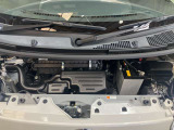 エンジンルームもクリーニング済みできれいですよ。日産の整備士がしっかりと丁寧に点検していますので安心してお乗りいただけます
