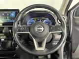 運転支援・プロパイロット搭載。設定した速度で定速走行でき、先行車に自動で追従走行も可能です。