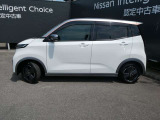 1年間、走行距離無制限の日産中古車ワイド保証付き・納車後の1ヶ月又は1000km時の無料点検、も付いてます。JAF・任意保険も当社で扱っております。是非、ご用命くださいませ。