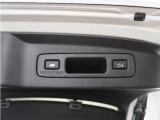 ◆パワーテールゲート◆キーや運転席のボタン、ハンズフリー機能など多彩なアクセスで自動開閉できます。
