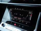 Audi正規ディーラーが高品質をお約束。高度な訓練・教育を受けたAudi専任メカニックが、100項目にもおよぶ精密な点検を実施。すべてクリアしたAudi車だけ、あなたのお手元に届けられるのです