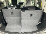 普段のお買い物やレジャーでの使用時にも、十分な荷室スペースを確保しております。