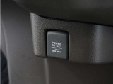◆アクセサリーソケット◆ドラレコの電源やスマートフォンの充電等に使用できる便利な電源ソケット!使いやすい場所に装備されています。