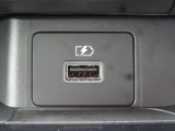 USBポート付き!