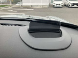衝突被害軽減ブレーキが付いております。万一の際はブレーキをサポートします。