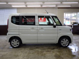 気持ち良く新しいカーライフがスタートできます様全車内外装クリーニングを実施しております。