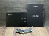 スマートキー2本、取扱説明書、保証書も付けてお納車させて頂いております。