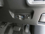 ETC車載器付きです。高速道路の料金所もスムーズに通過できます。※セットアップ費用は別途必要です。