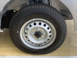 仕上がったお車はすべて自社輸送でスピーディに店舗まで配送いたします。気になるお車は店舗から店舗まで移動もできますのでお気軽にお問い合わせください。