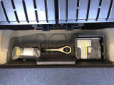 もちろん車載工具も完備です。
