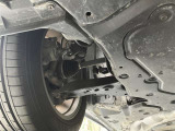 右フロントタイヤ廻りの画像です!