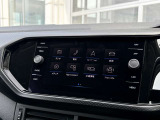 厳格な専門教育を受け、フォルクスワーゲン車をケアし続けて培った豊富な知識と専門機器を使いこなす熟練の技術をもとに、あなたのクルマを的確に診断してベストコンディションに仕上げます。