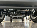 サビも少なくとても綺麗な車両です!下回りがきれいなうちに、防錆加工の施工がオススメ。降雪地域はもちろん、沿岸部にお住いの方や、趣味でマリン・ウィンタースポーツをされる方に大変好評いただいております。