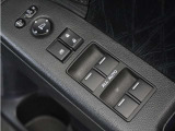 ◆パワーウィンドウスイッチ◆運転席から全席の窓の開閉操作を行うことが出来いつでも換気ができます!