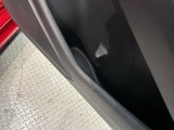 専門業者にて内外装のクリーニングを実施しております!