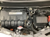 ホンダスタッフがしっかり整備して保証付きにてお渡し致します。エンジンルーム&室内ルームともにクリーニング済みで清潔です。快適なドライブをお楽しみください。