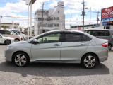 このお車はホンダ純正光脱臭・抗菌加工を納車前に致します。光触媒消臭は光触媒と銀イオンにより消臭とウイルス除菌や抗菌効果のダブル効果で車内を快適に保ちます。