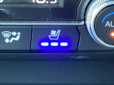 暑い夏の時期にとっても快適なシートベンチレーションを装備!シート内部に取り付けられたファンでシートの表面を換気して、涼しくしてくれます。