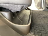 車が大好きなスタッフが心をこめて接客いたします。お客様一人一人のお車に対する思いや気持ちをうかがい、充実した時間が過ごせるよう努めます。