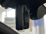 純正ETC車載器はルームミラーの右側に搭載されております♪正しく挿入されると文字で知らせてくれるので安心です♪