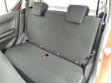 高品質カークリーニング 外装・内装、岐阜トヨペットの専門スタッフがシートもカーペットも綺麗に洗浄済み!プロの仕上げを是非ご確認ください。