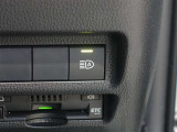 オートマチックハイビームを装備しております☆先行車や対向車のライトを認識し、ハイビームとロービームを自動で切り替える機能です!夜道の視界を確保してくれますので安心ですね♪