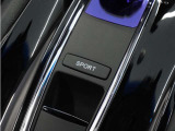 「SPORT」ボタンで走行の感触が変わります。スイッチONでエンジンがさらに元気モードに!!