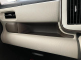 お客様にぴったりなおクルマをお選びいただけますように様々な展示車をご用意致しております!ダイハツの軽自動車だけではなく、他メーカー車やコンパクトカー・ミニバンなども数多く取り揃えております!
