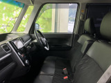 運転しやすい設計で、初心者の方でも安心して運転できます。視界も良好で、安全な運転をサポートします。
