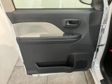 延長保証につきましてはお求めいただく車両によって保証料が異なりますので、当店スタッフまでお気軽にお問い合わせくださいませ。