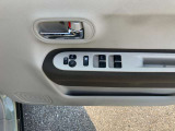 電動格納式ミラー&4席パワーウインドウスイッチです。
