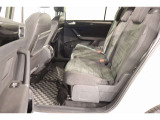 この度は数ある中から弊社認定中古車をご覧いただき誠にありがとうございます。スペースの都合上、店舗で展示していない場合がございますの事前にお問い合わせくださいませ。