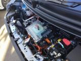 N-VAN e: のモータールームは、電動パワーユニットや補機類を効率よく配置したスペースです。