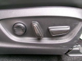 運転席パワーシート付き!!