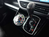 純正12型フリップダウンモニター!純正10型ナビ!Bluetooth!ブルートゥース!フルセグTV!地デジ!CD/DVD!AM/FMラジオ!SD・USB・HDMI再生!バックカメラ!ビルトインETC!