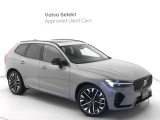 Volvo Cars appで車にリモートアクセスして、空調機能の操作や車の施錠・開錠、ソフトウェア更新などが可能です。エアコンやシートヒーターを操作して、出発前に車内を快適な温度に整えられます。