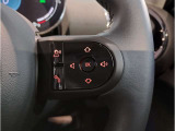 ミニ独特のゴーカートフィーリングと呼ばれる軽快なハンドリングはAT車、MT車のどちらでも楽しめます。
