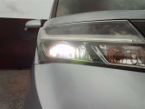 LEDヘッドライトです。デザイン性がよくとても明るいので、夜間の走行や悪天候でも安心です。しかも長寿命!
