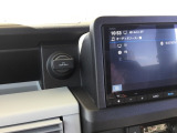 助手席側にアクセサリーソケット(DC12V)が付いています。