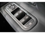お気軽にお問い合わせください。Tel:075-325-0440 Mobile:070-2313-8676  中古車担当:時女まで
