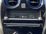 CD再生・DVD再生など様々なソースが使用できます。是非、お気に入りの音楽で楽しい運転の時間をお過ごしください!
