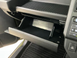 初めての中古車選びも安心!スタッフが親身にご案内します♪