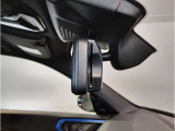 ☆BMWのルームミラーには自動防眩機能が備わっております。後続車のヘッドライトの明るさで幻惑されるのを防止☆